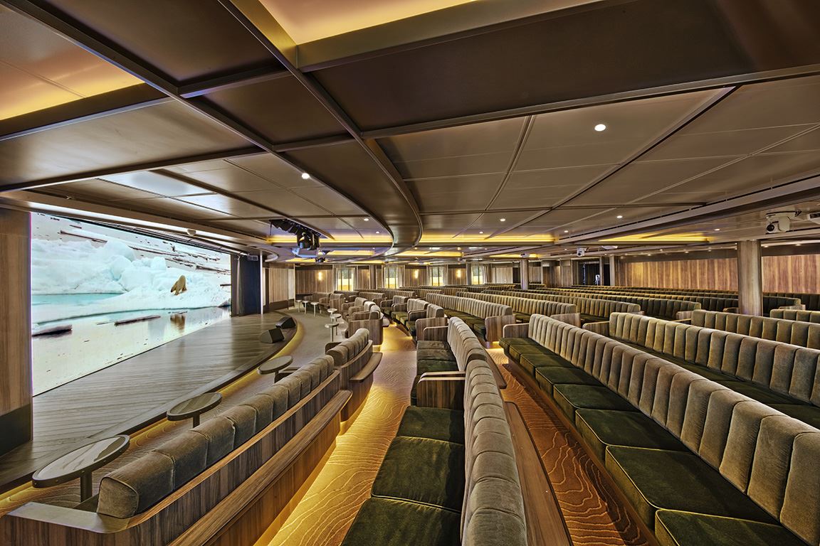 seabourn-venture-discovery-center